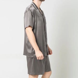 Ensembles de Pyjamas Deux Pièces de Créateur Haute Qualité en Satin de Soie pour Couple, Pyjamas en Soie Glacée pour Homme, Vêtements de Nuit et d'Intérieur pour Femme - Product Image 5