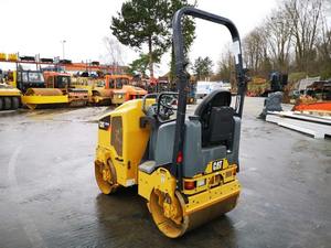 Rodillo de carretera de Suministro Superior nuevo y usado Rodillo de carretera de asfalto vibratorio Earth Ride de 1 tonelada a precio barato - Product Image 3