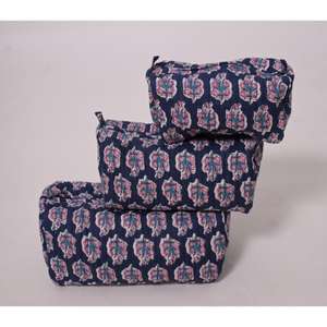 Sac de maquillage de voyage portable à grande capacité en coton imprimé indien avec pochette zippée - Product Image 1