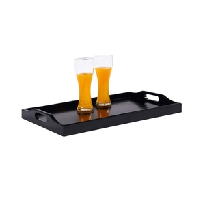 Bandeja de madera más vendida en color amarillo vibrante con forma rectangular moderna y acabado suave perfecto para uso diario - Product Image 3