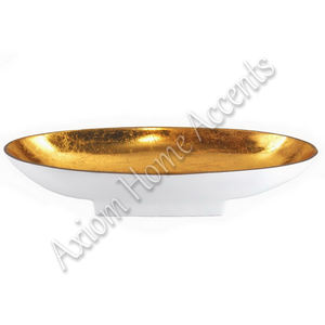 Bol à fruits raffiné doré et blanc fini contemporain fait à la main en aluminium brillant avec des accents polonais-Axiom Home - Product Image 1