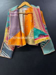 Veste en coton réversible matelassée vintage écologique Kantha pour femmes, faite à la main, courte, automne/hiver, logo avant, style bohème - Product Image 6