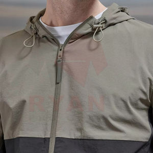 Chándal Personalizado para Hombre Ryan Pro Gear, Tela Cómoda de Primera Calidad con Logotipo Personalizado - Product Image 4