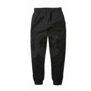 Conjunto Deportivo Bordado de Primera Calidad, Material de Alta Gama, Estilo Urbano y Moderno, Top Ventas - Product Image 3