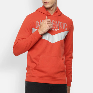 Sweat-shirt à capuche pour homme en coton polaire rouge, imprimé numérique uni, streetwear décontracté avec poche, logo imprimé sur le devant, vêtement d'automne - Product Image 5
