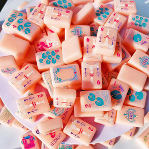 ชุดกระดานไพ่นกกระจอกอะคริลิคสีชมพูหวานหรูหรา ลายสถานที่สำคัญในปารีสตามแบบฉบับศิลปะอาร์ตนูโว สำหรับเกมหมากรุก - Product Image 3