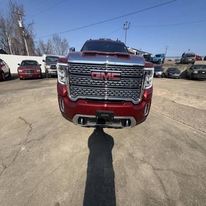 GMC Sierra 3500HD Denali 2022 d'occasion en excellent état - Product Image 1