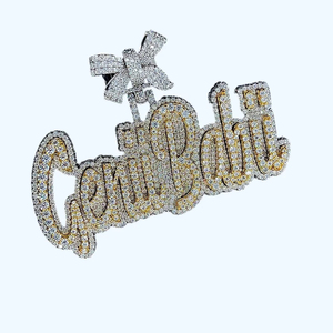 Pendentif en diamant rond glacé personnalisé à deux tons en moissanite VVS, bijoux hip-hop pour hommes, argent sterling 925 - Product Image 1