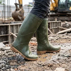 Bottes de pluie industrielles AP ORCA en PVC imperméable, avec embout en acier, antidérapantes, hauteur genou, type Wellington - Product Image 1