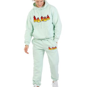 Streetwear OEM Broderie personnalisée Écusson vieilli Survêtements unisexe Ensemble sweat à capuche et pantalon de survêtement 100% coton Survêtements pour hommes - Product Image 1