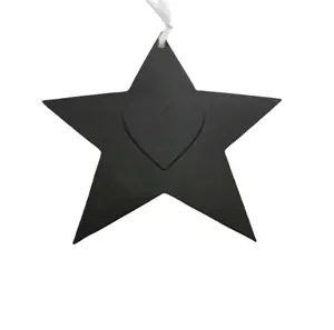 Decorazione da appendere a parete di medie dimensioni di colore nero opaco a forma di stella in metallo all'ingrosso fatta a mano alla rinfusa