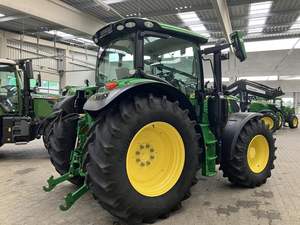 Premium CE EPA certificado Compact Agriculture Farm 4X4 Tractor 50hp 60hp 80hp 100hp 120hp Tractor de jardín con cabina cerrada AC - Product Image 5