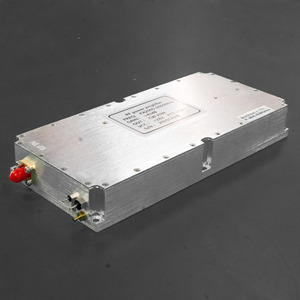 Amplificateur <span class=keywords><strong>de</strong></span> puissance RF à onde continue à semi-conducteurs haute puissance, module <span class=keywords><strong>de</strong></span> signal UAV, pleine <span class=keywords><strong>fréquence</strong></span> 50W 300-2000MHz, amplificateur personnalisé - Product Image 1