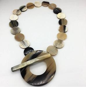 Collares de Cuerno Natural de Fábrica Directa, Joyería Boho, Joyería de Moda con Cinta Negra, Juego de Collares de Cuerno con Pendientes a Juego - Product Image 2