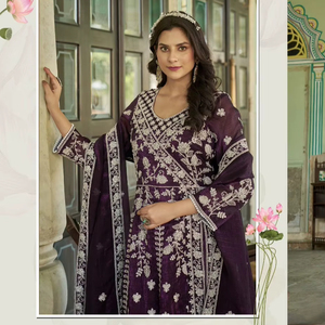 ผีเสื้องานแฟนซีอินโดคอลเลกชันตะวันตกแคตตาล็อกเต็มรูปแบบมีจำหน่ายในอัตราขายส่งคอลเลกชันพรีเมียม - Product Image 1