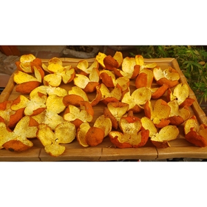 Écorces de mandarine séchées pour la fabrication traditionnelle de Chen Pi, matière première naturelle à base de plantes du Vietnam, produits à base de plantes vietnamiens pour les tisanes - Product Image 3