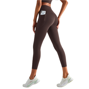 OEM Yoga Leggings Gimnasio Ropa deportiva Mujer Pantalones Ropa de entrenamiento Fitness Deportes activos Cintura alta Scrunch Leggings sin costuras - Product Image 3