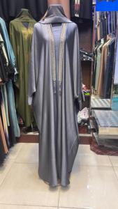 Hermosa Abaya de Dubái negra para mujer, de trabajo manual caftán, ropa islámica tradicional y accesorios diseñados para musulmanes - Product Image 3