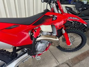 BEST-SELLER Nouvelle Moto <span class=keywords><strong>Enduro</strong></span> Tout-Terrain <span class=keywords><strong>GASGAS</strong></span> EX 300 300cc 2027 Fabriquée en Autriche >80km/h - Product Image 3