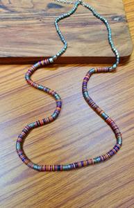 Hermoso collar de cuentas de acrílico hecho a mano pieza de declaración artística geométrica de moda para ropa de fiesta y regalo - Product Image 4