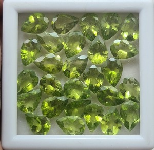 Peridoto Natural Facetado en Forma de Pera de 6x9 mm, Gema Suelta en Forma de Lágrima Verde, Piedra de Nacimiento de Agosto, Gemas Mehrajudin, Valorado por Terceros - Product Image 6