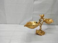Bols décoratifs de table en aluminium or antique de vente chaude bol de fruits en laiton et secs avec support pour les mariages royaux et les événements