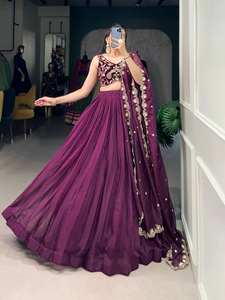 ชุดปาร์ตี้ออกแบบโดยดีไซเนอร์ชุดไหม lehenga choli กับงานเย็บปักถักร้อยทำงาน dupatta สำหรับผู้หญิง lehenga งานแต่งงานการต้อนรับ lehenga ฟังก์ชั่น - Product Image 2