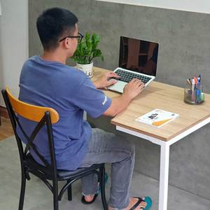 โต๊ะเกมมิ่งรูปตัวแอล ขนาด 120x70 ซม. ทำจากไม้อัดพร้อมขาเหล็ก ต้องประกอบเอง มีคุณสมบัติพับได้ เหมาะสำหรับห้องนอน/ห้องทำงาน-CD68011 - Product Image 5