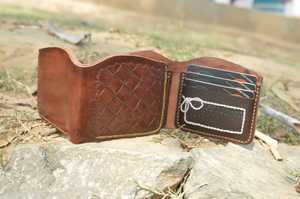 Wholesale Custom Carving Wallet Veg tan leather Comfortable Price, anwar Quality,<b>Best</b> Designs Genuine Leather Wallet - Product Image 6