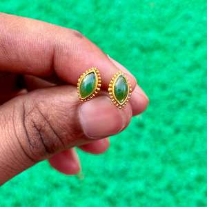 Vente en gros de boucles d'oreilles en onyx vert naturel bijoux en argent sterling 925 pour femmes bijoux de mode en laiton plaqué or - Product Image 2