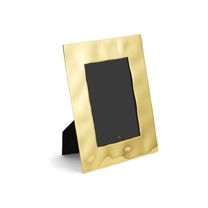 Marco de fotos de metal duradero bellamente hecho con un patrón impresionante para el estilo interior y la exhibición de fotos memorables - Product Image 1