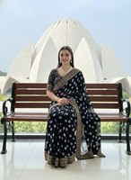 Sari en soie géorgette léger et écologique avec broderie florale et chemisier pour toutes les occasions (Gujarati)
