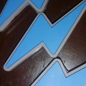 Casco de béisbol personalizado de alta calidad, parachoques, base de respaldo adhesivo 3M, casco de pelota 2D 3D con logotipos de equipos de béisbol de doble cinta - Product Image 1