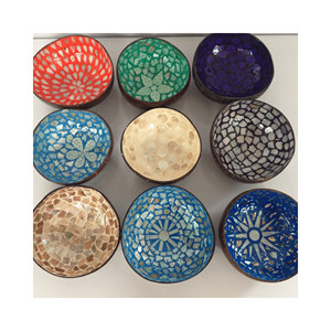 Cuenco de Coco con Recubrimiento de Laca, Cuenco de Arte Único, Material: Concha Pulida; Uso: Exhibición en Boutique; Origen: Vietnam, Hecho a Mano - Product Image 3