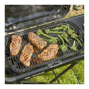 Barbecue pliable au GPL Traveler Black 1501745 avec grill et four pour le camping - Product Image 3