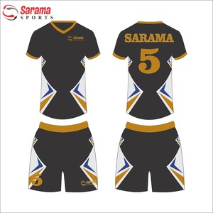 Maillot de football et short de football avec logo imprimé en offset personnalisé, uniformes avec design personnalisé - Product Image 4
