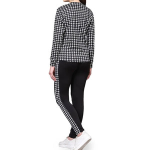 Survêtement pour femmes fabriqué au Pakistan, très vendu, nouveau design tendance, 100% coton, couleur unie - Product Image 3