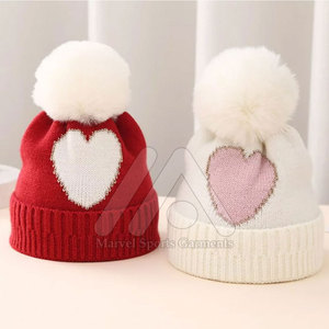 Gorros de lana lisos de último estilo de fabricación de Pakistán Logotipo personalizado Ropa para adultos de tela común - Product Image 3