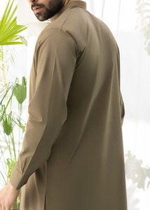 Salwar Kameez pakistanais sur mesure pour tenue décontractée / Dernier style de salwar kameez brodé pour hommes, prix de vente le plus bas - Product Image 2