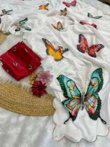 ผ้าส่าหรีผ้าไหมสีขาวมาเลย์พิมพ์ลายผีเสื้อเสื้อเบลาส์แฟนซีสำหรับงานแต่งงานเทศกาลพิเศษ - Product Image 4