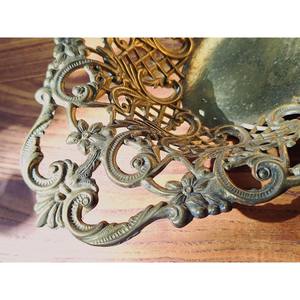 Bol à fruits royal en filigrane Bol à fruits en laiton gaufré avec poignées Bol à bonbons élégant en laiton Plateau à bibelots en laiton - Product Image 2