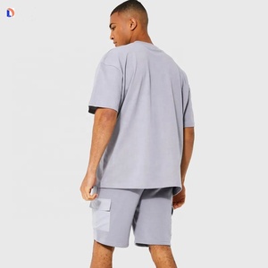 2024สองชิ้นสำหรับผู้ชายชุดฤดูร้อนแบบสองชิ้นสีล้วน OEM - Product Image 4