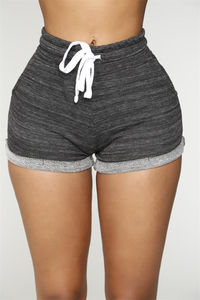 Shorts pour femmes Meilleures ventes Shorts pour femmes Conception OEM Short pour femmes sur mesure Matériel en denim Street Wear Short à vendre - Product Image 3