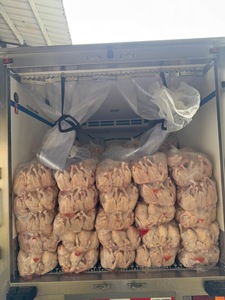 Pollo entero congelado al por mayor para supermercados, restaurantes y distribuidores - Product Image 3