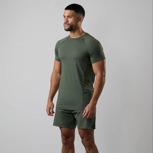 Vêtements de sport en tricot uni personnalisés, nouveau design, 100% polyester, coupe ample, t-shirt pour homme, fitness, t-shirt respirant - Product Image 1