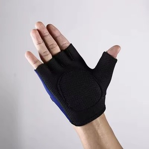Guantes de fitness para gimnasio con logotipo personalizado de la mejor calidad al por mayor por buen fabricante nuevo estilo mejor material de baja tasa para deportes al aire libre - Product Image 2