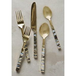 Ensemble de couverts en laiton poli élégant pour une expérience culinaire raffinée, parfait pour tous les budgets avec assurance qualité - Product Image 4