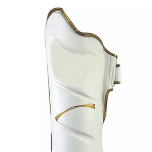 Protège-tibias en cuir Muay Thai avec logo personnalisé et couleur avec protection professionnelle pour adultes Kick Boxing - Product Image 5