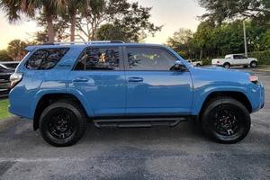 To-yot-a 4Runner TRD Pro ExtremeOffRoad AdventureTuned HeavyDuty TrailMaster d'occasion à vendre 2018 - Product Image 3