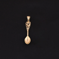 Pendentif de mode en laiton plaqué or style classique cuillère, taille 60 mm pour hommes et femmes